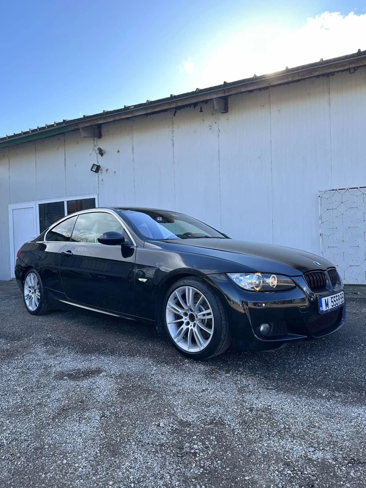 BMW 335 i, снимка 2 - Автомобили и джипове - 54740448