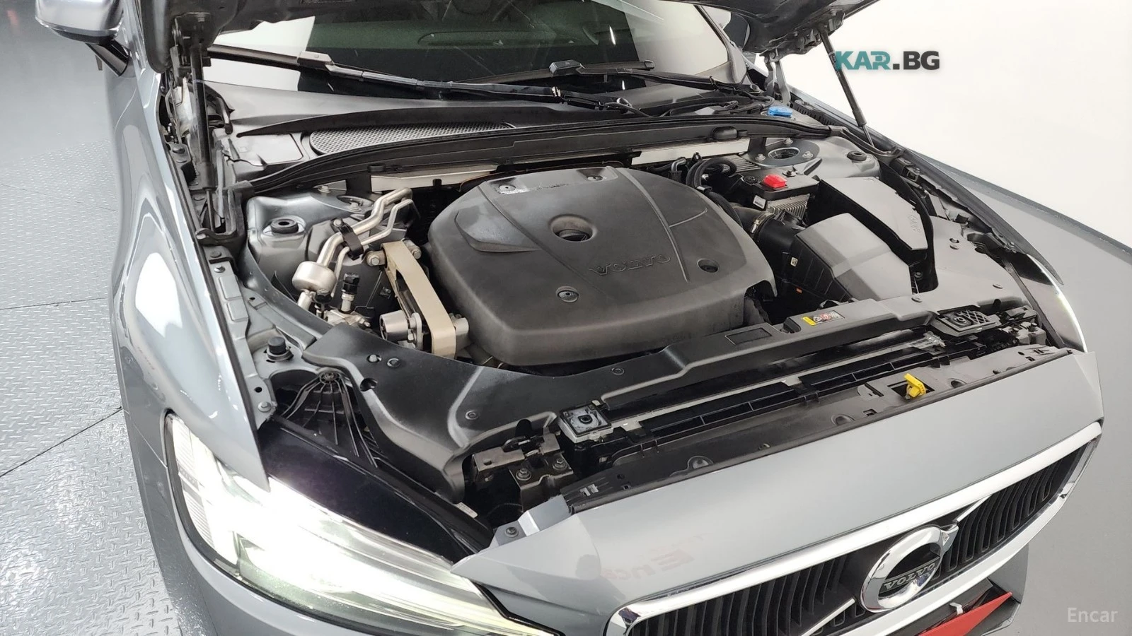 Volvo S60 T5* MOMENTUM* КОЖА* ПОДГРЕВ* ПАНОРАМА* КАМЕРА* HEA, снимка 6 - Автомобили и джипове - 54916938
