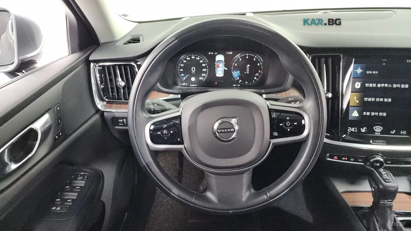 Volvo S60 T5* MOMENTUM* КОЖА* ПОДГРЕВ* ПАНОРАМА* КАМЕРА* HEA, снимка 13 - Автомобили и джипове - 54916938