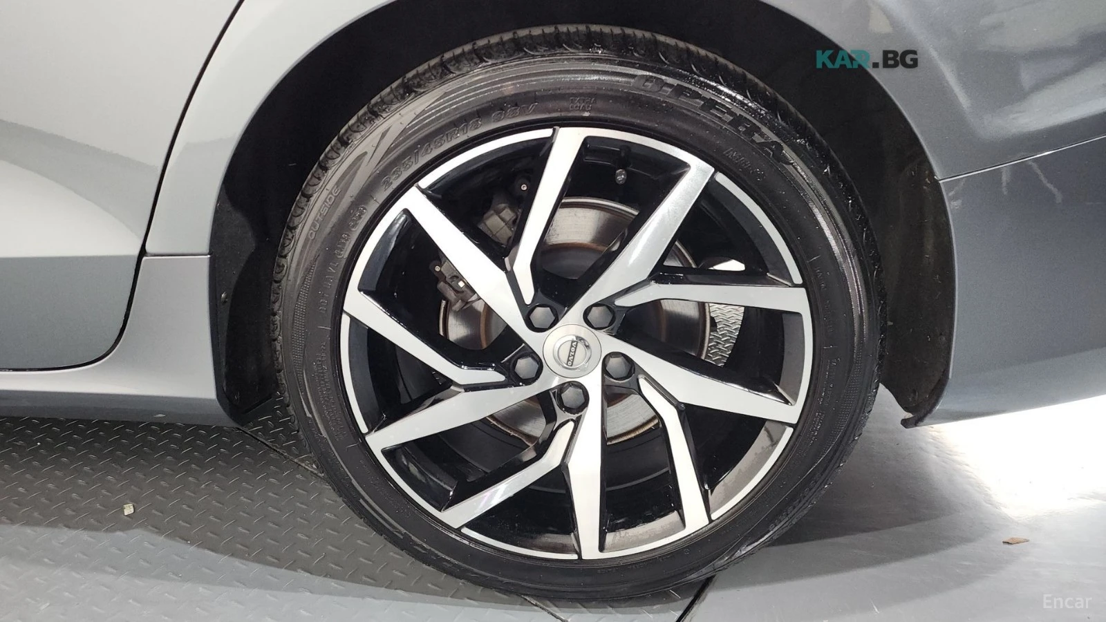 Volvo S60 T5* MOMENTUM* КОЖА* ПОДГРЕВ* ПАНОРАМА* КАМЕРА* HEA, снимка 5 - Автомобили и джипове - 54916938