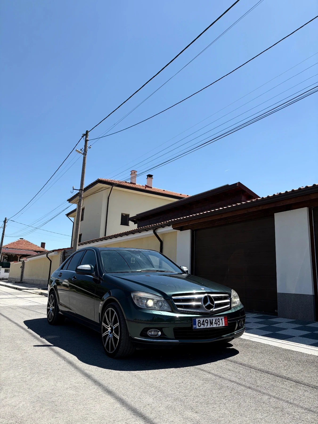 Mercedes-Benz C 320  C-320 4-MATIC 270k.s