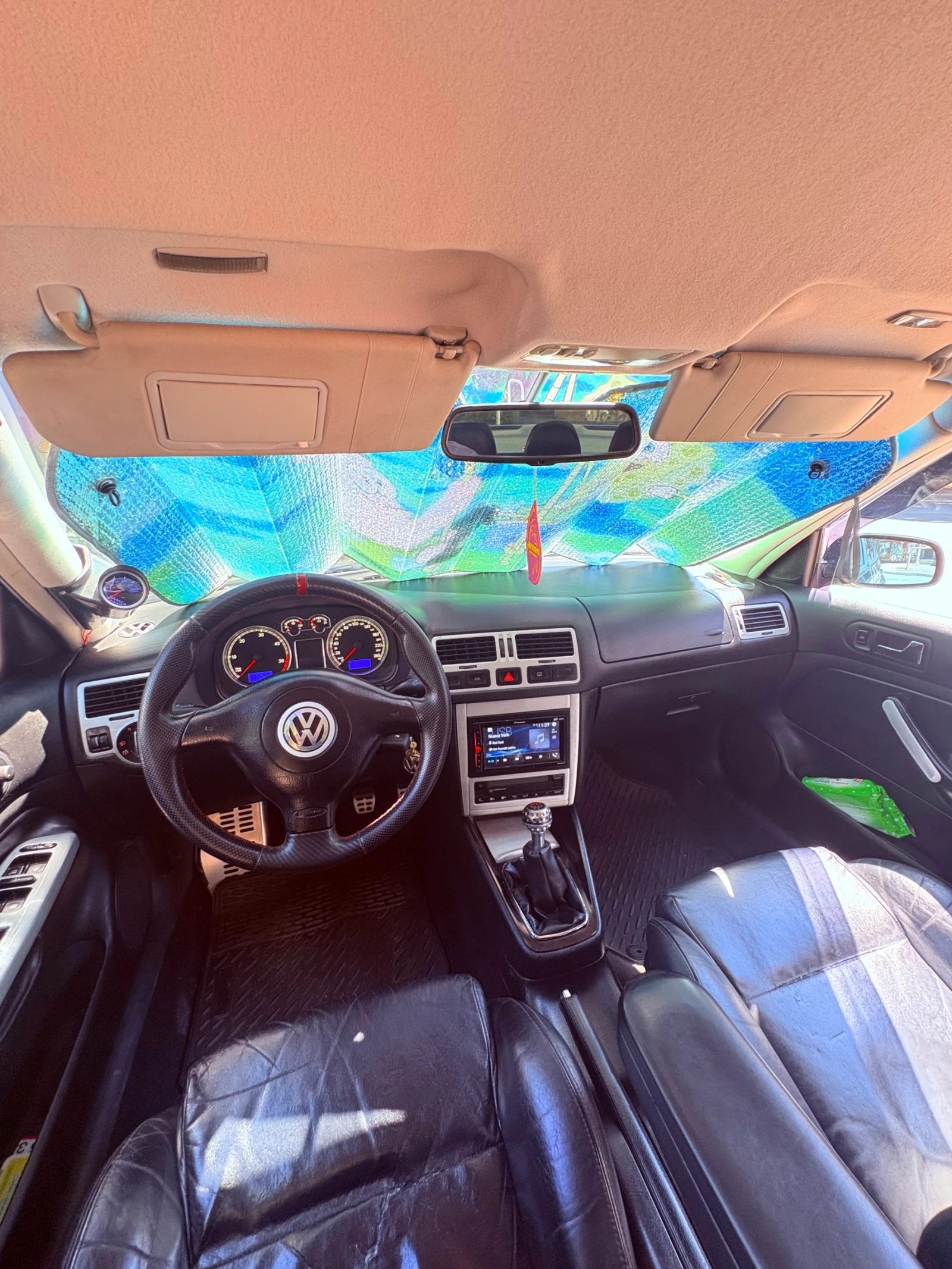 VW Bora, снимка 5 - Автомобили и джипове - 55080241