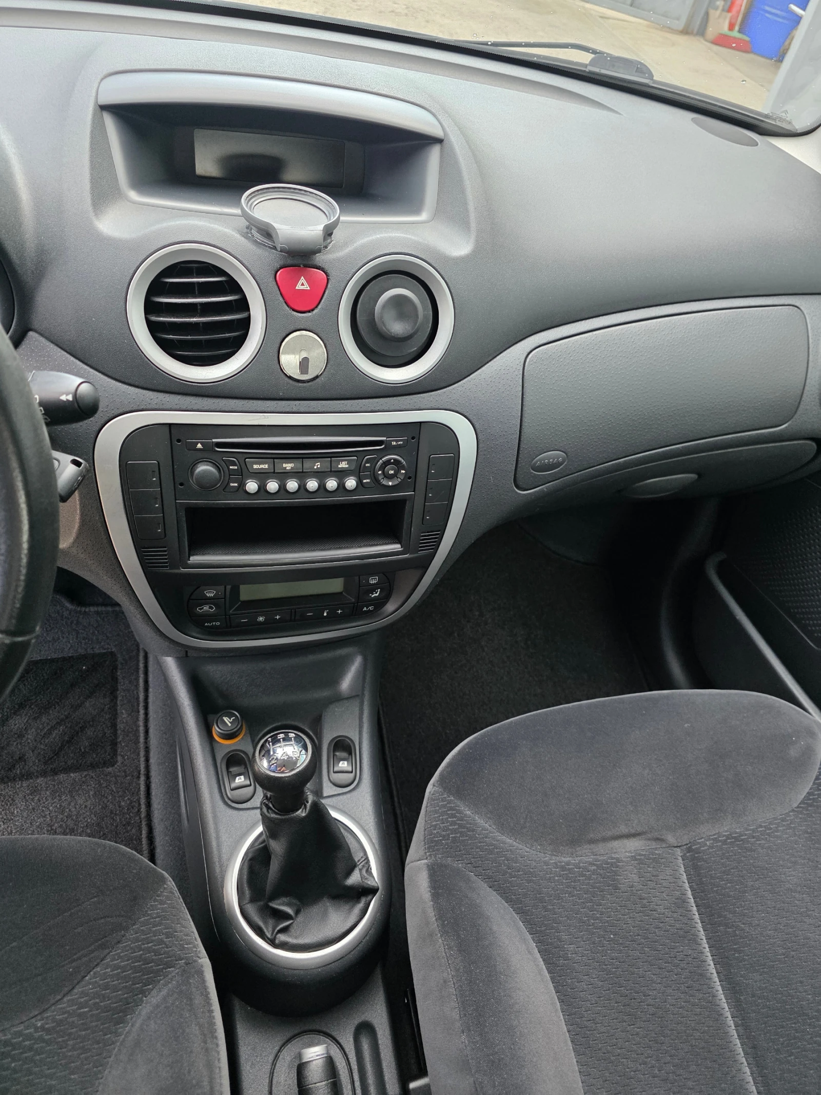 Citroen C3 1.4i 47000km! , снимка 13 - Автомобили и джипове - 55911796