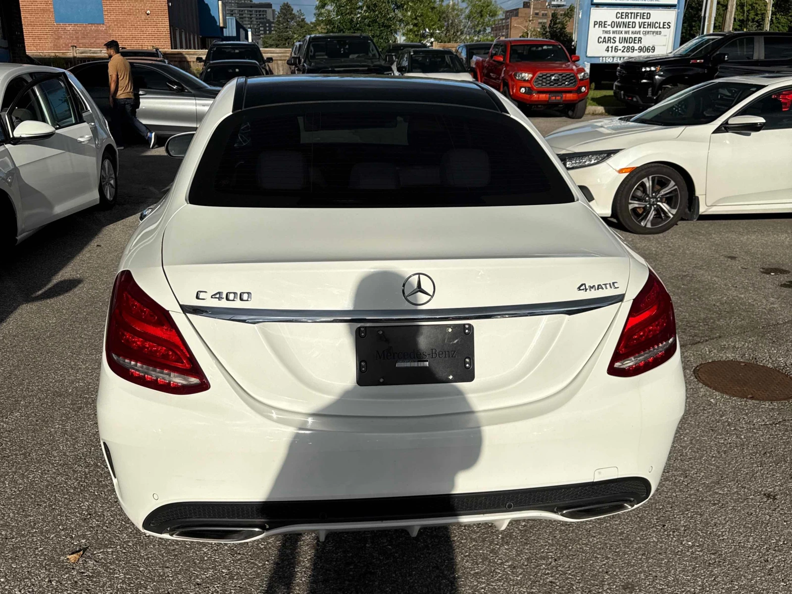 Mercedes-Benz C 400 4MATIC | CARFAX | АВТОКРЕДИТ БЕЗ ПЪРВОНАЧАЛНА, снимка 5 - Автомобили и джипове - 55978813