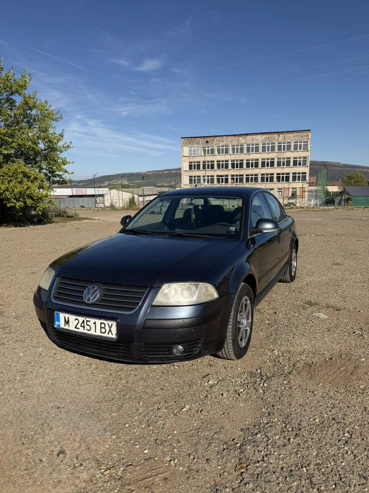 VW Passat ФЕЙСЛИФТ В 5.5, снимка 15 - Автомобили и джипове - 56075887