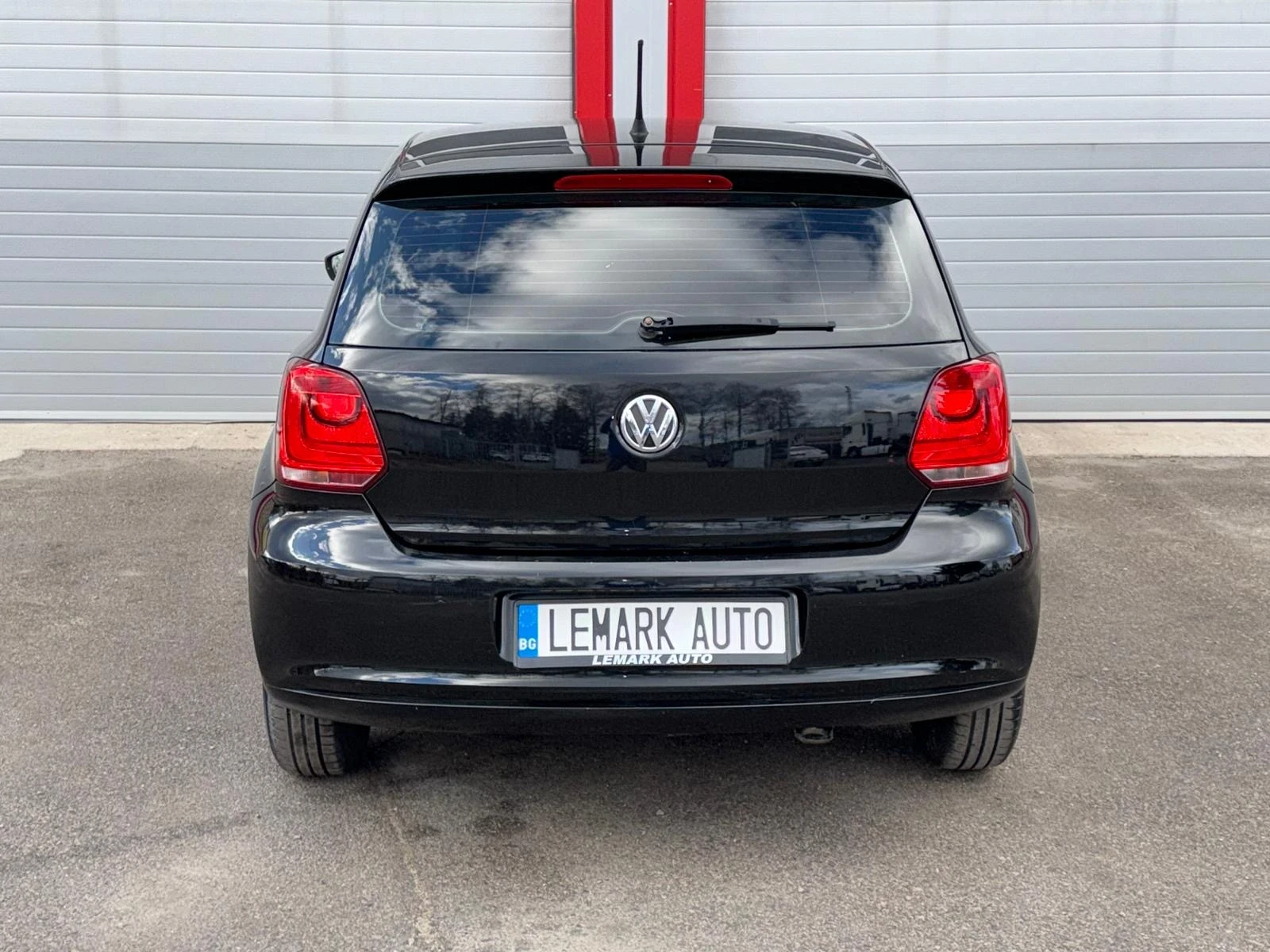 VW Polo 1.2I KLIMATIK EVRO 5A ЛИЗИНГ!!!, снимка 10 - Автомобили и джипове - 56132435