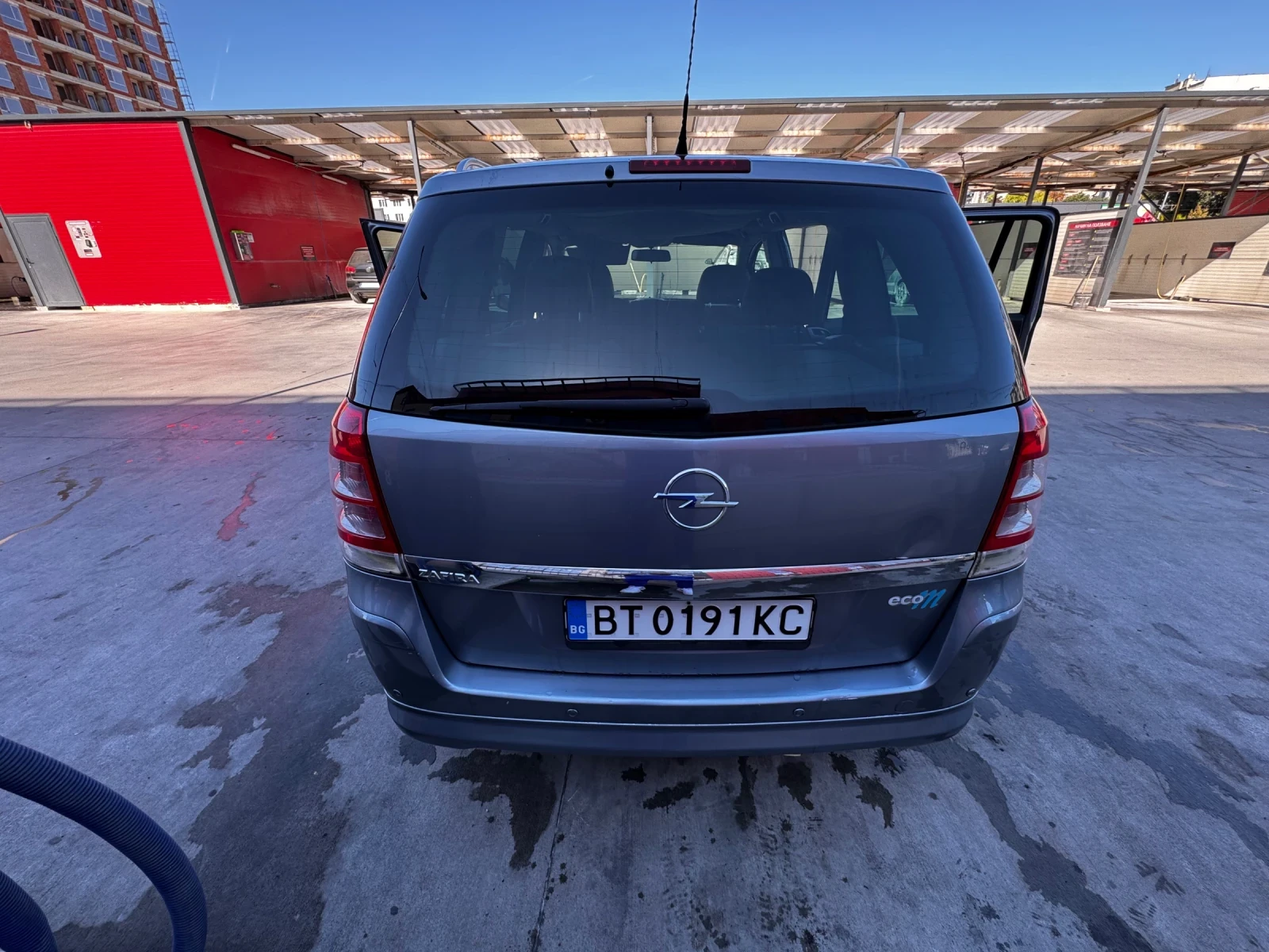 Opel Zafira, снимка 4 - Автомобили и джипове - 56347349