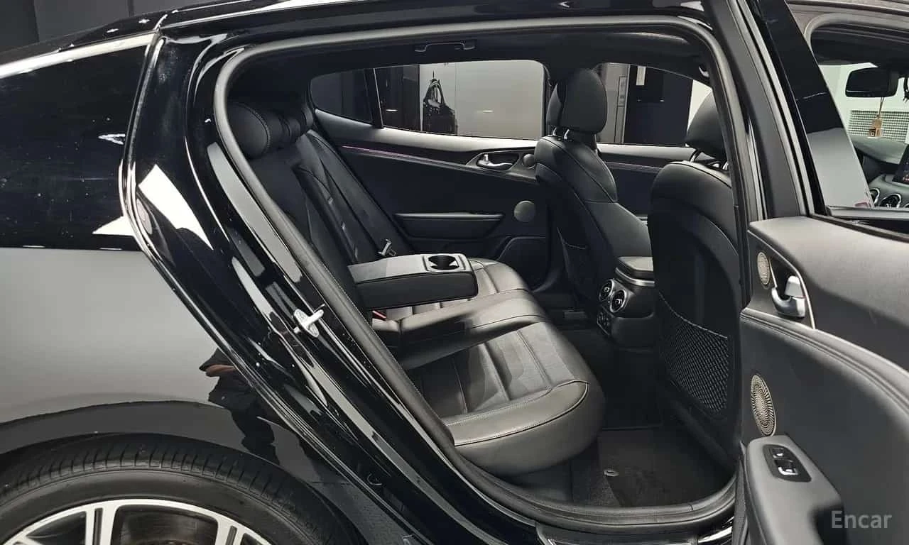 Kia Stinger * 3.3 Turbo AWD * ������ ���� �� �������� | Mobile.bg � ����������� 11