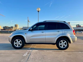 Toyota Rav4 2.0 d4d 4х4 ТОП Състояние , снимка 6