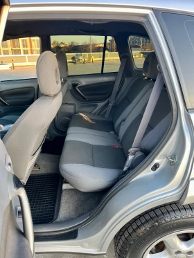 Toyota Rav4 2.0 d4d 4х4 ТОП Състояние , снимка 14