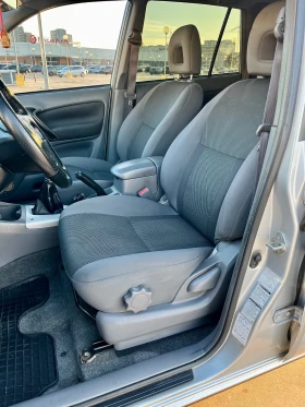 Toyota Rav4 2.0 d4d 4х4 ТОП Състояние , снимка 10