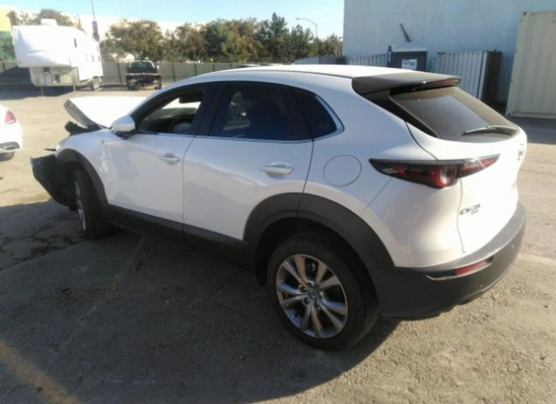 Mazda CX-30 2.5 Skyactiv-G 4x4, снимка 3 - Автомобили и джипове - 46726305