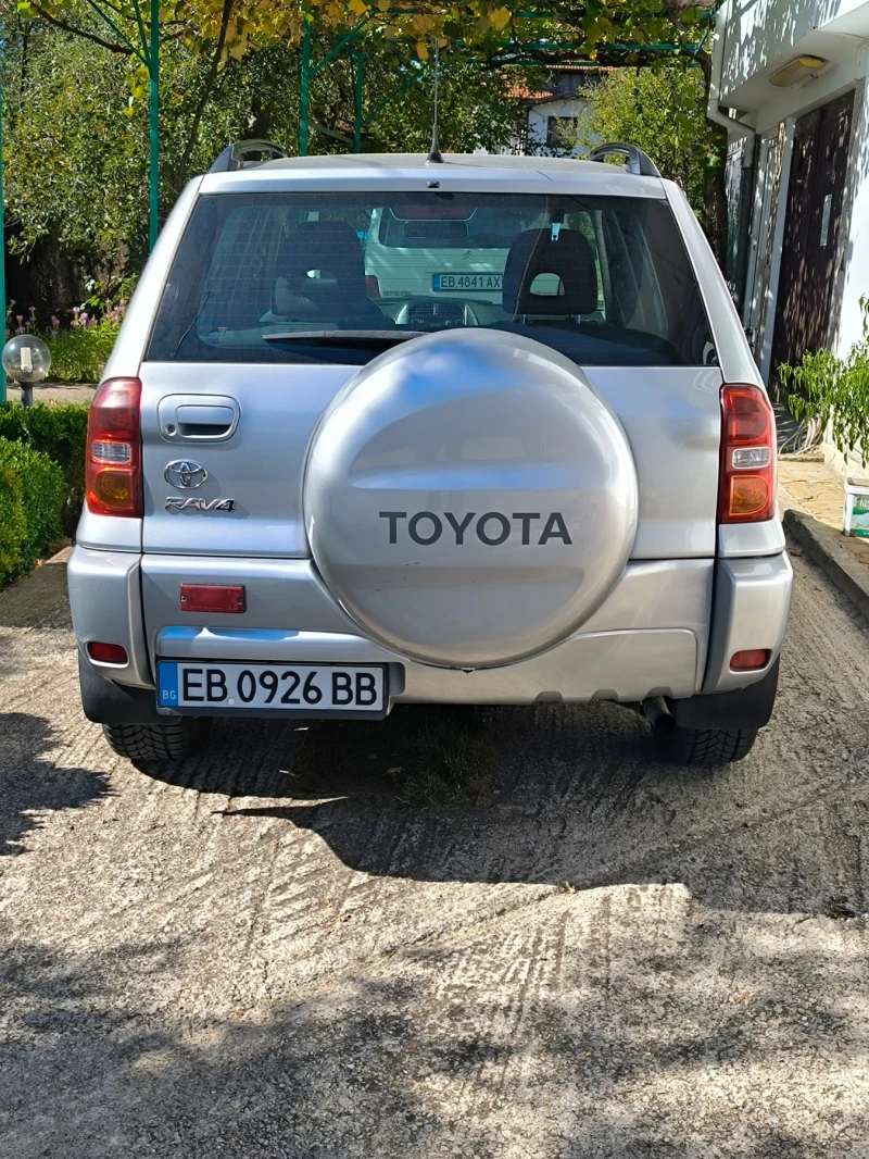 Toyota Rav4 D4D, снимка 4 - Автомобили и джипове - 47453234