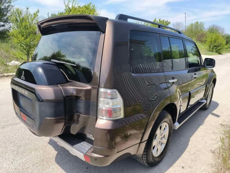 Mitsubishi Pajero, снимка 3 - Автомобили и джипове - 50499079