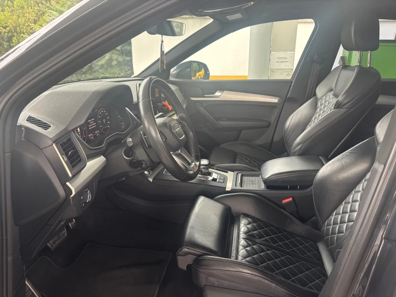 Audi Q5, снимка 9 - Автомобили и джипове - 52730016