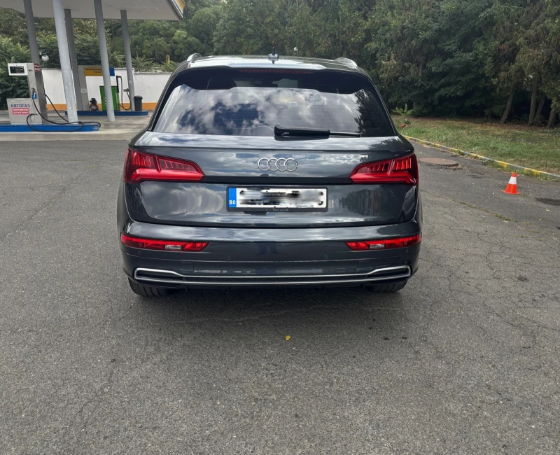 Audi Q5, снимка 5 - Автомобили и джипове - 52730016