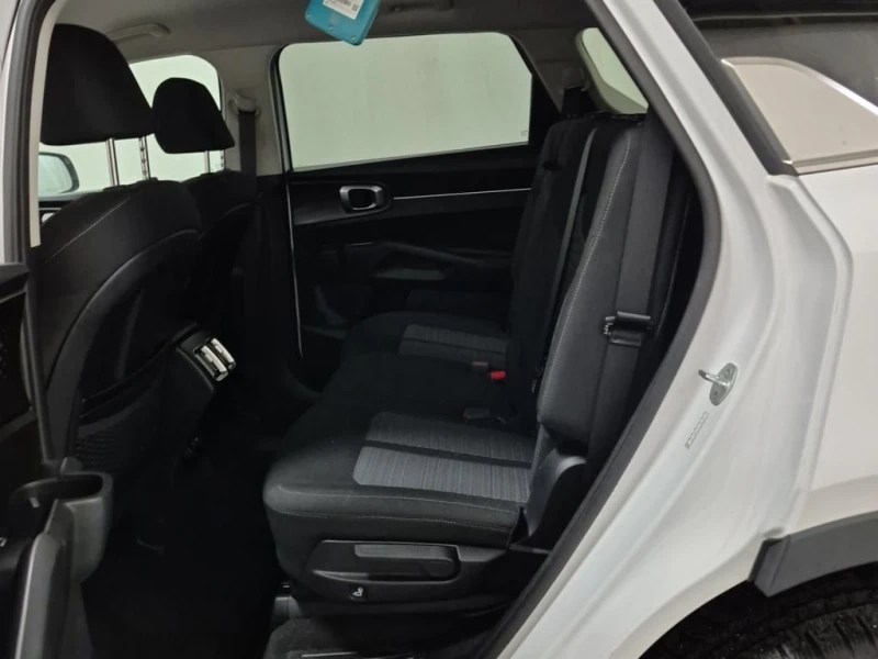 Kia Sorento * LX+ * CARFAX * БЕЗ ПЪРВОНАЧАЛНА ВНОСКА, снимка 12 - Автомобили и джипове - 53234403