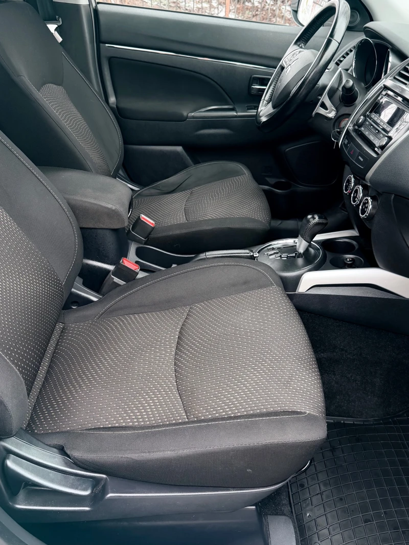 Mitsubishi ASX 2.2DID-AWD-AUTOMATIK, снимка 11 - Автомобили и джипове - 53343864