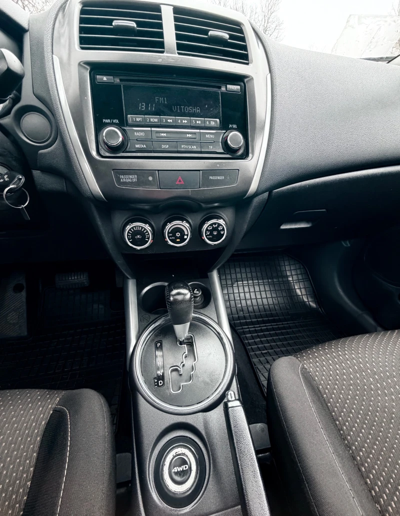 Mitsubishi ASX 2.2DID-AWD-AUTOMATIK, снимка 12 - Автомобили и джипове - 53343864