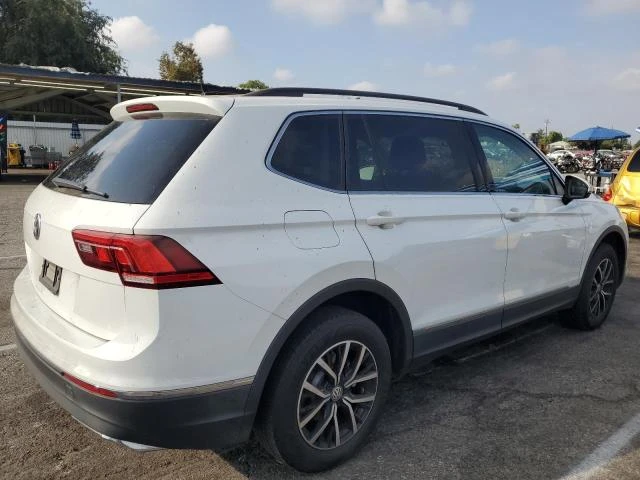 VW Tiguan SE 2.0L/ Крайна цена до България!!!, снимка 6 - Автомобили и джипове - 47695551