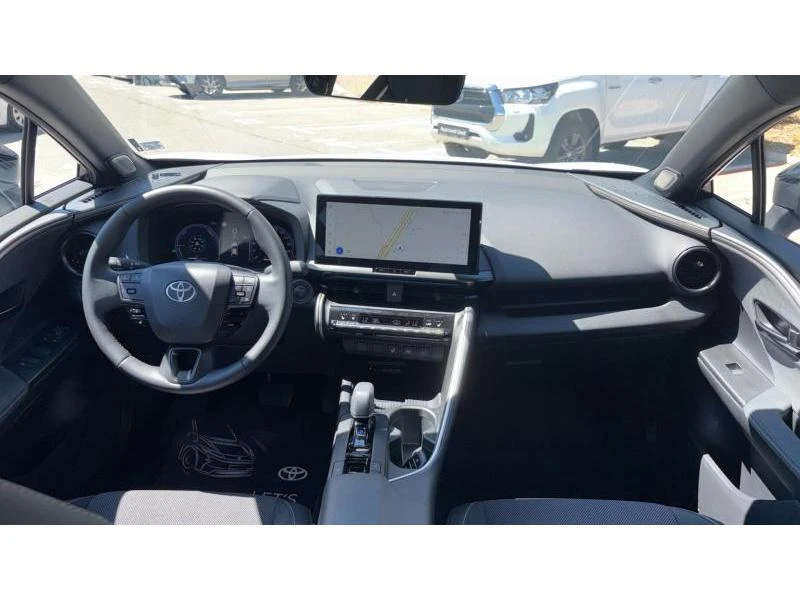 Toyota C-HR 2.0 HEV CLASSY E-CVT AWD, снимка 8 - Автомобили и джипове - 55748462
