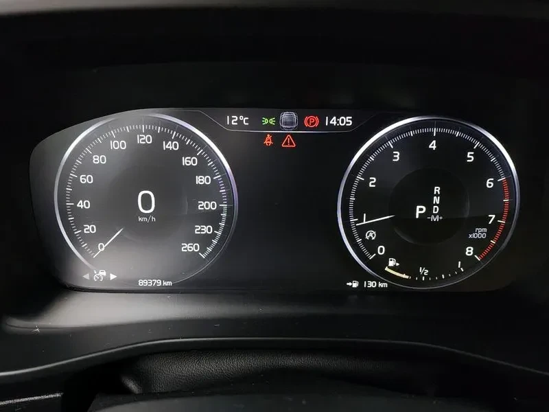 Volvo XC40 T4 R-DESIGN | �������| �������| ALCANTARA | Mobile.bg � ����������� 8