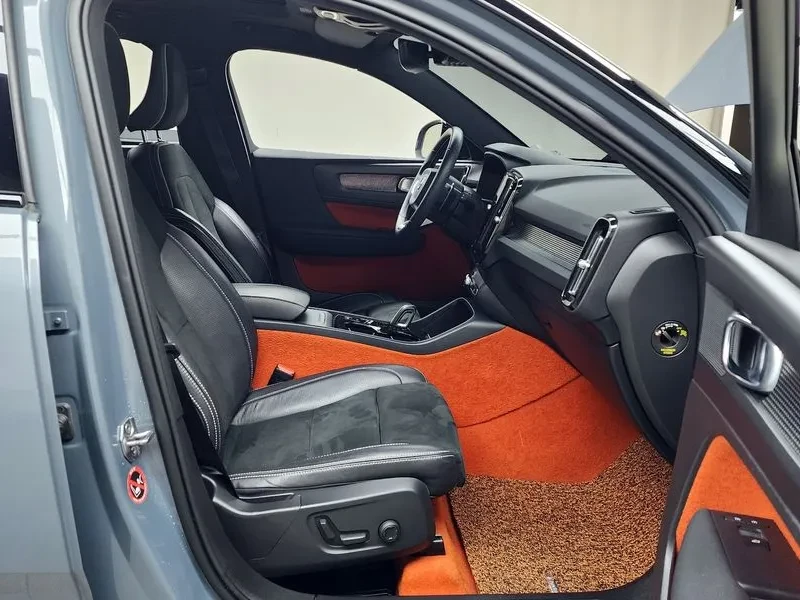 Volvo XC40 T4 R-DESIGN | �������| �������| ALCANTARA | Mobile.bg � ����������� 11