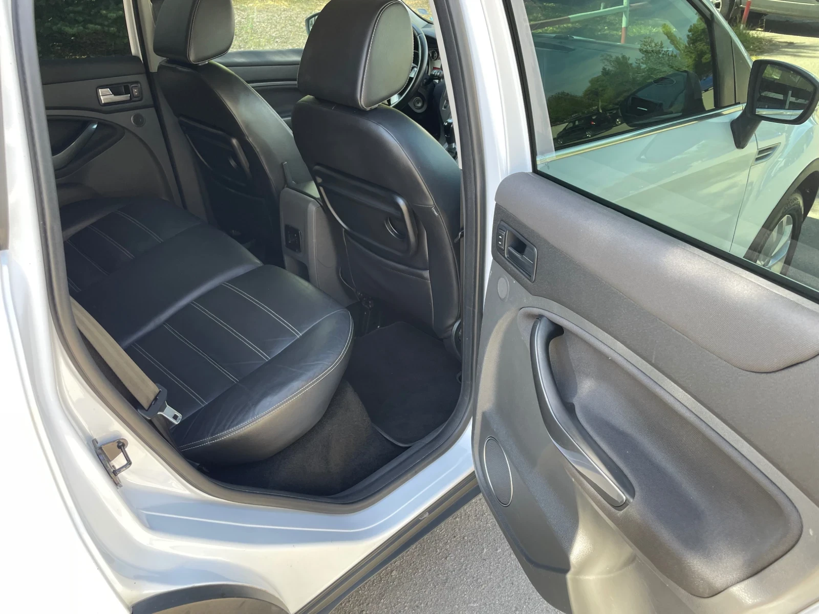 Ford Kuga 2.0TDCI-163 к.с. - изображение 10