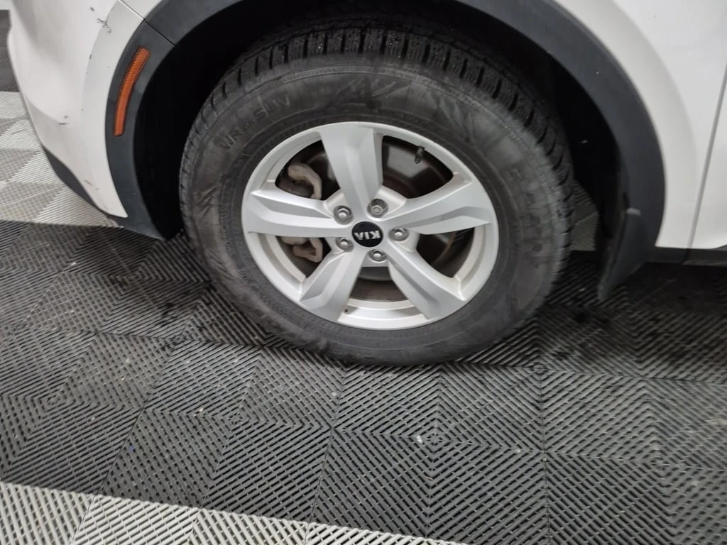 Kia Sorento * LX+ * CARFAX * ��� ������������ ������ | Mobile.bg � ����������� 17