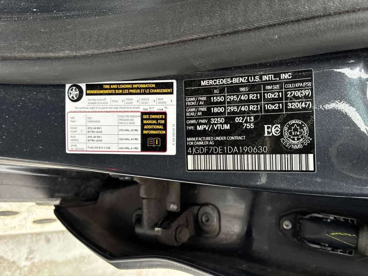 Mercedes-Benz GL 550 4MATIC / ПОДГРЕВИ / 360 / КЛИП НА МОТОРА, снимка 10 - Автомобили и джипове - 53715610