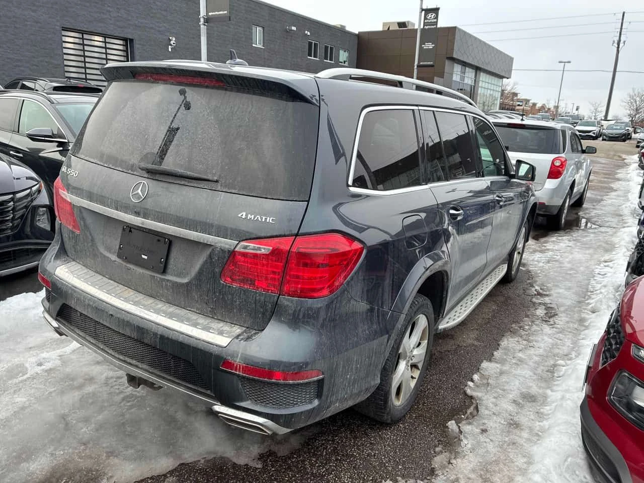 Mercedes-Benz GL 550 4MATIC / ПОДГРЕВИ / 360 / КЛИП НА МОТОРА, снимка 4 - Автомобили и джипове - 53715610