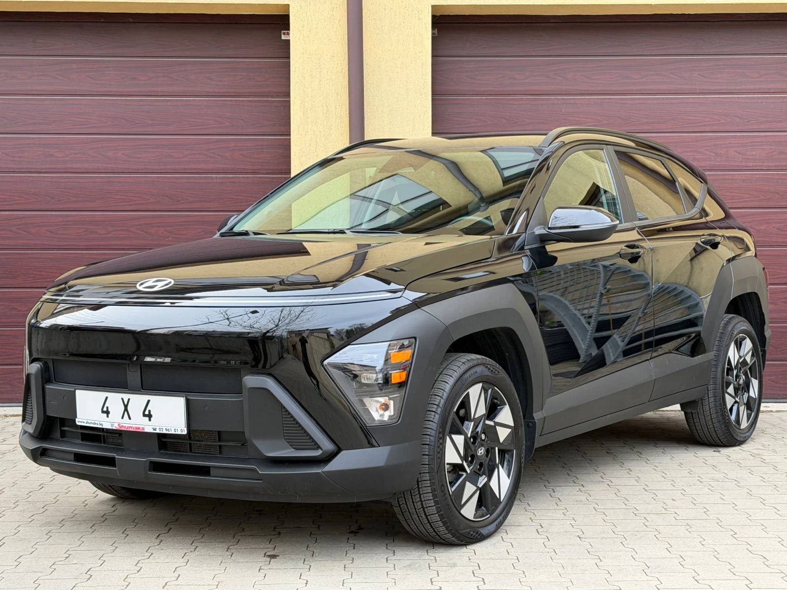 Hyundai Kona 2.0i DOHC 4X4* 9хил.км!, снимка 2 - Автомобили и джипове - 53927686
