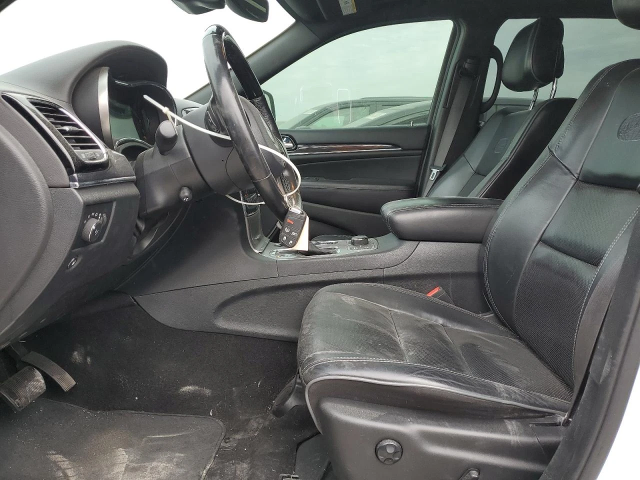 Jeep Grand cherokee * OVERLAND* AWD* , снимка 10 - Автомобили и джипове - 54125847