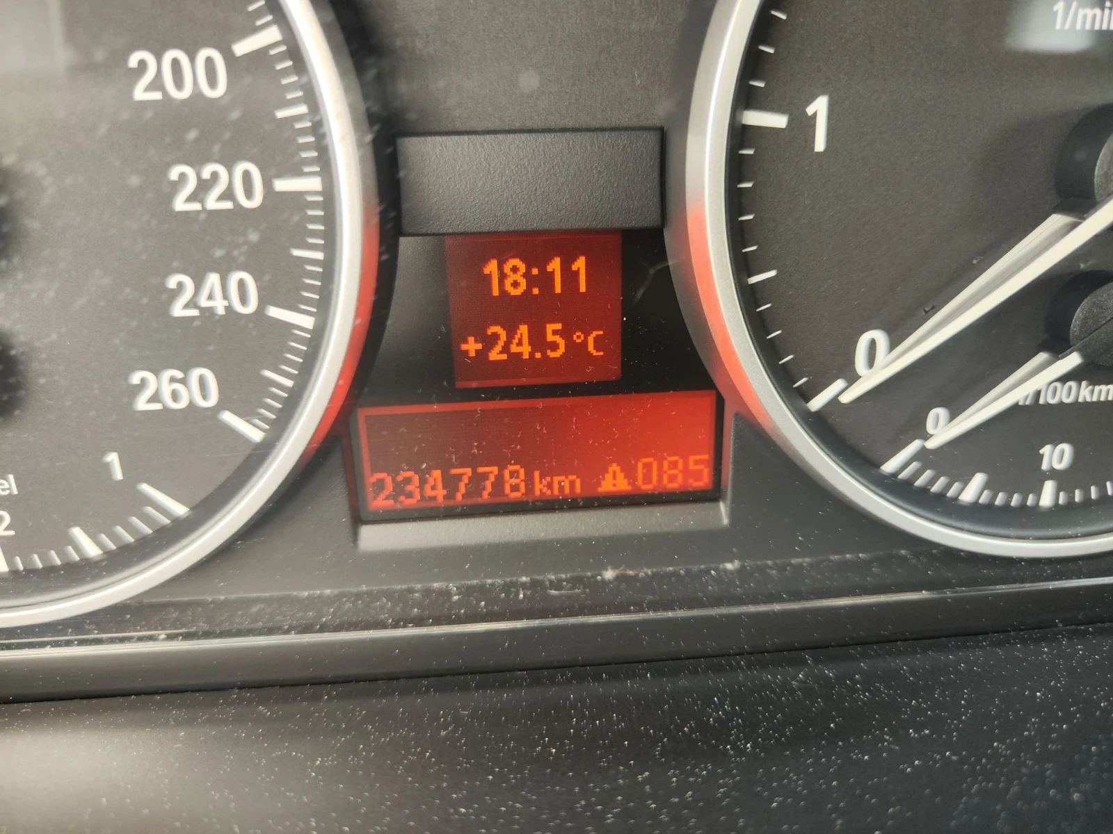 BMW X1  2.0 D 143 к.с., снимка 15 - Автомобили и джипове - 54814744