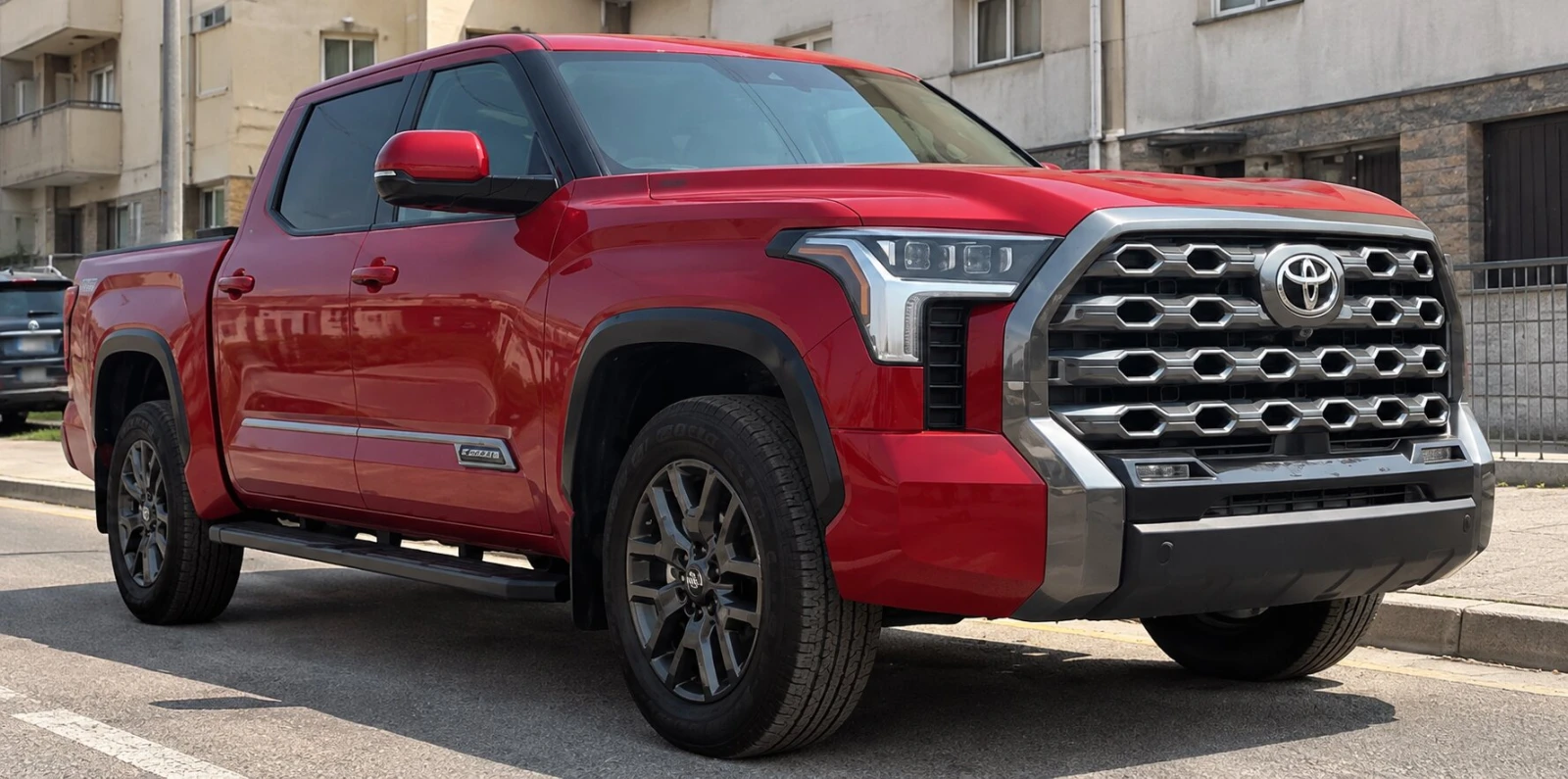 Toyota Tundra FORCE MAX Hybrid   437 к.с., снимка 2 - Автомобили и джипове - 56279494