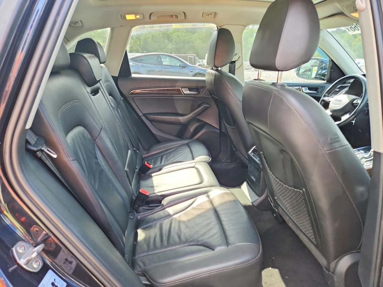 Audi Q5 2.0l Premium Plus, снимка 10 - Автомобили и джипове - 56350554