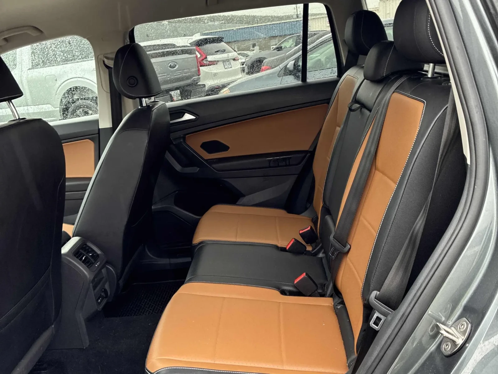 VW Tiguan 4Motion* �������* Adapt cruise* ������*  | Mobile.bg � ����������� 10