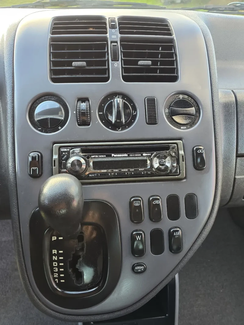 Mercedes-Benz V 220 TREND Автоматик Климатик, снимка 10 - Бусове и автобуси - 52615396