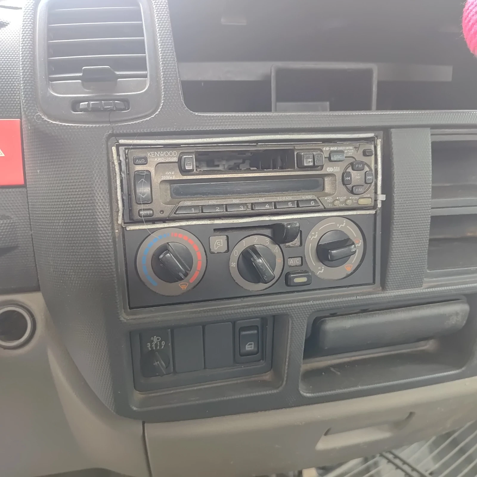 Renault Maxity 2.5 D 130ks , снимка 7 - Бусове и автобуси - 54486965