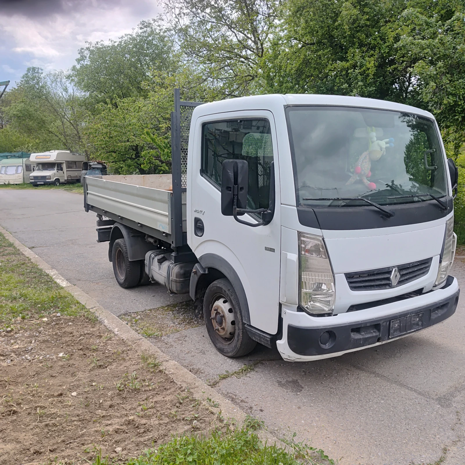 Renault Maxity 2.5 D 130ks , снимка 11 - Бусове и автобуси - 54486965
