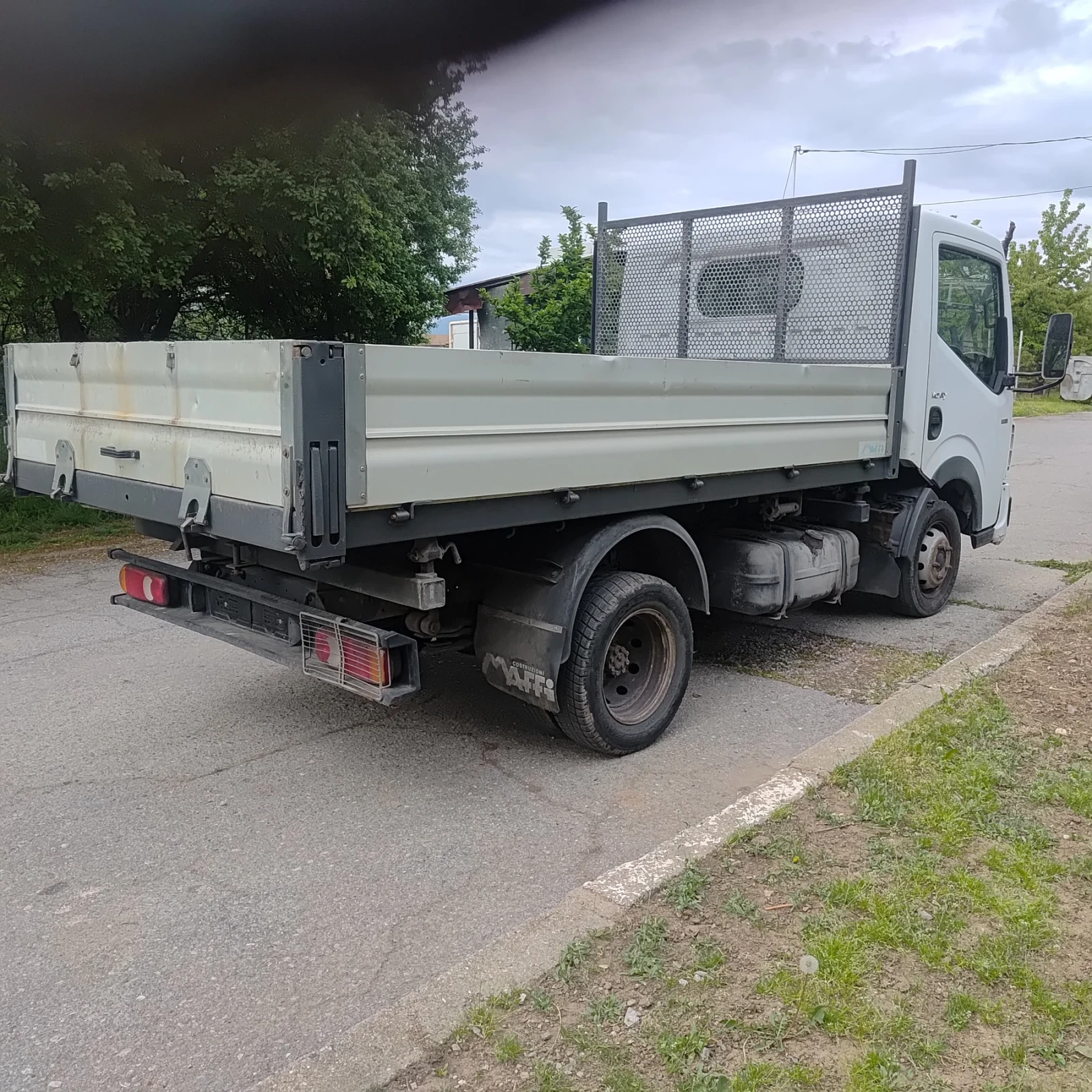 Renault Maxity 2.5 D 130ks , снимка 10 - Бусове и автобуси - 54486965