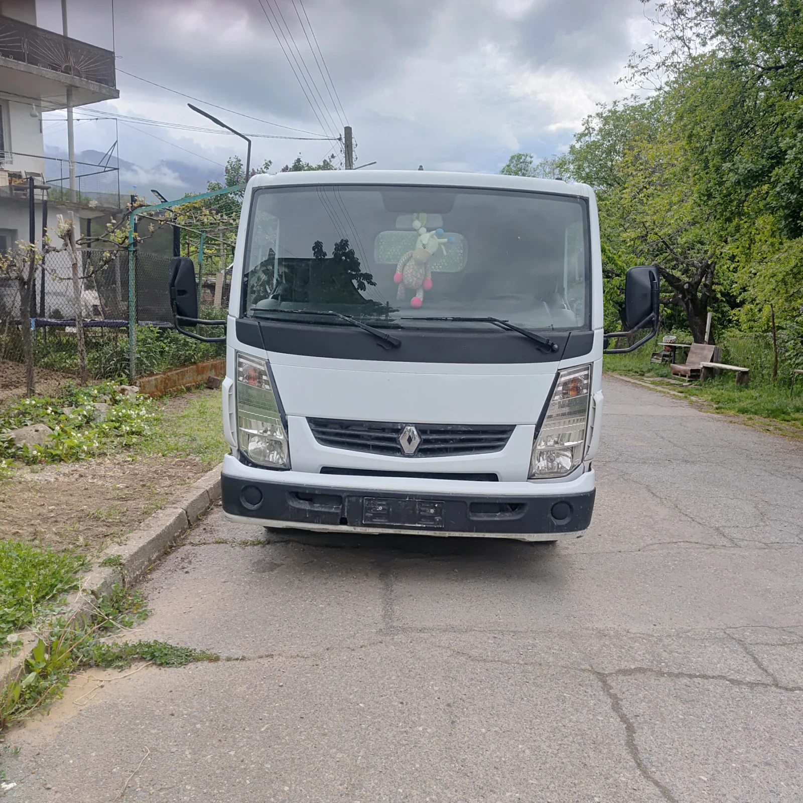 Renault Maxity 2.5 D 130ks , снимка 13 - Бусове и автобуси - 54486965