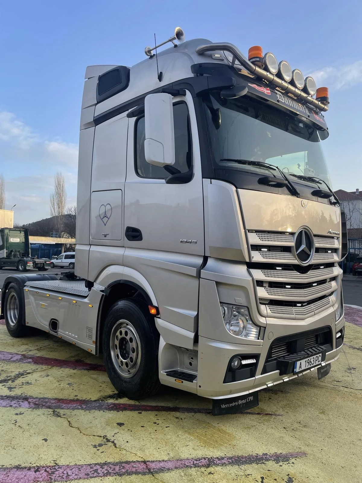 Mercedes-Benz Actros 1845 - изображение 3