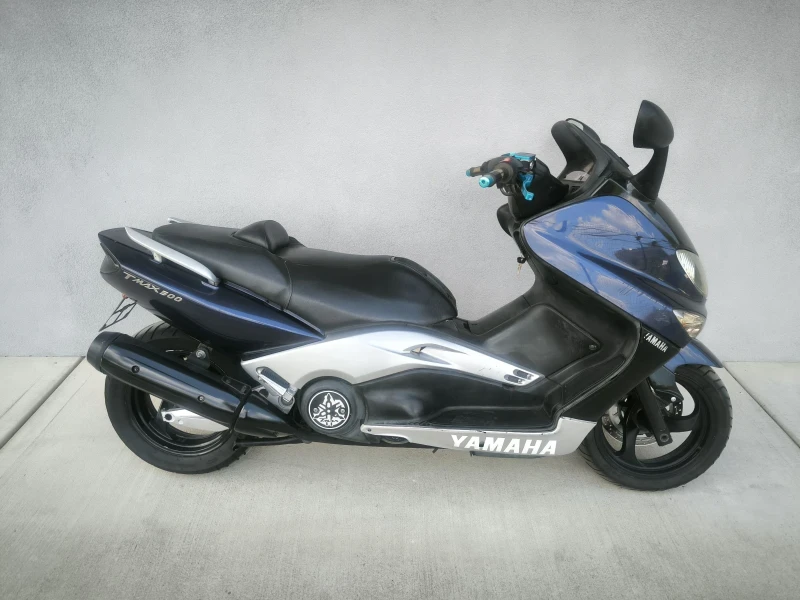 Yamaha T-max 500, 2001 година 