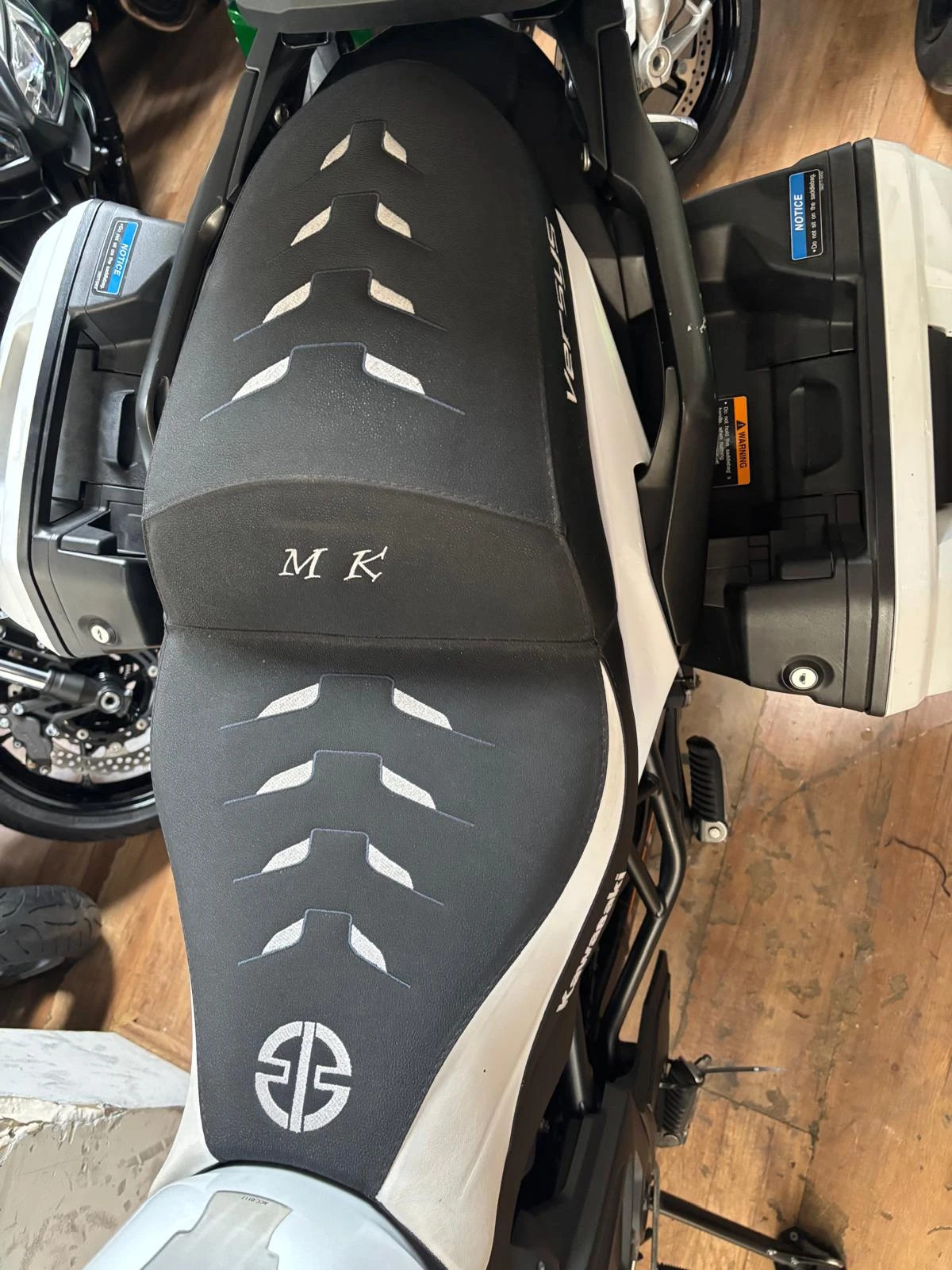 Kawasaki Versys 650 Full Travel Pack  | Mobile.bg   11