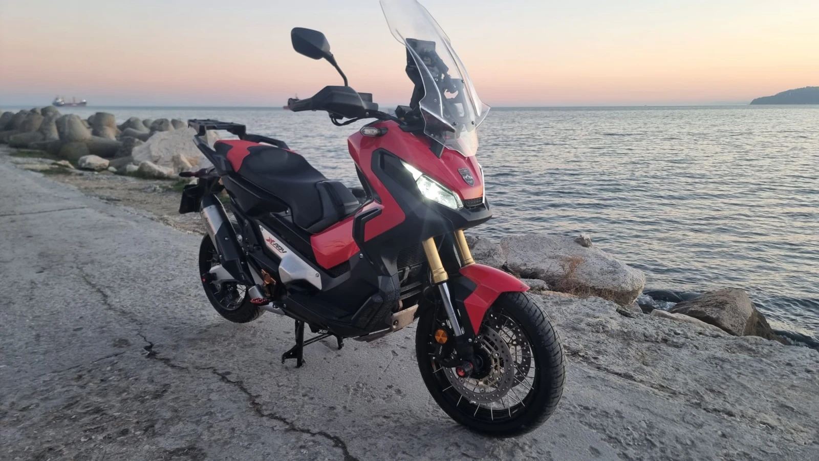 Honda X-ADV 750 Aвтоматик, тракшън, ABS - изображение 5