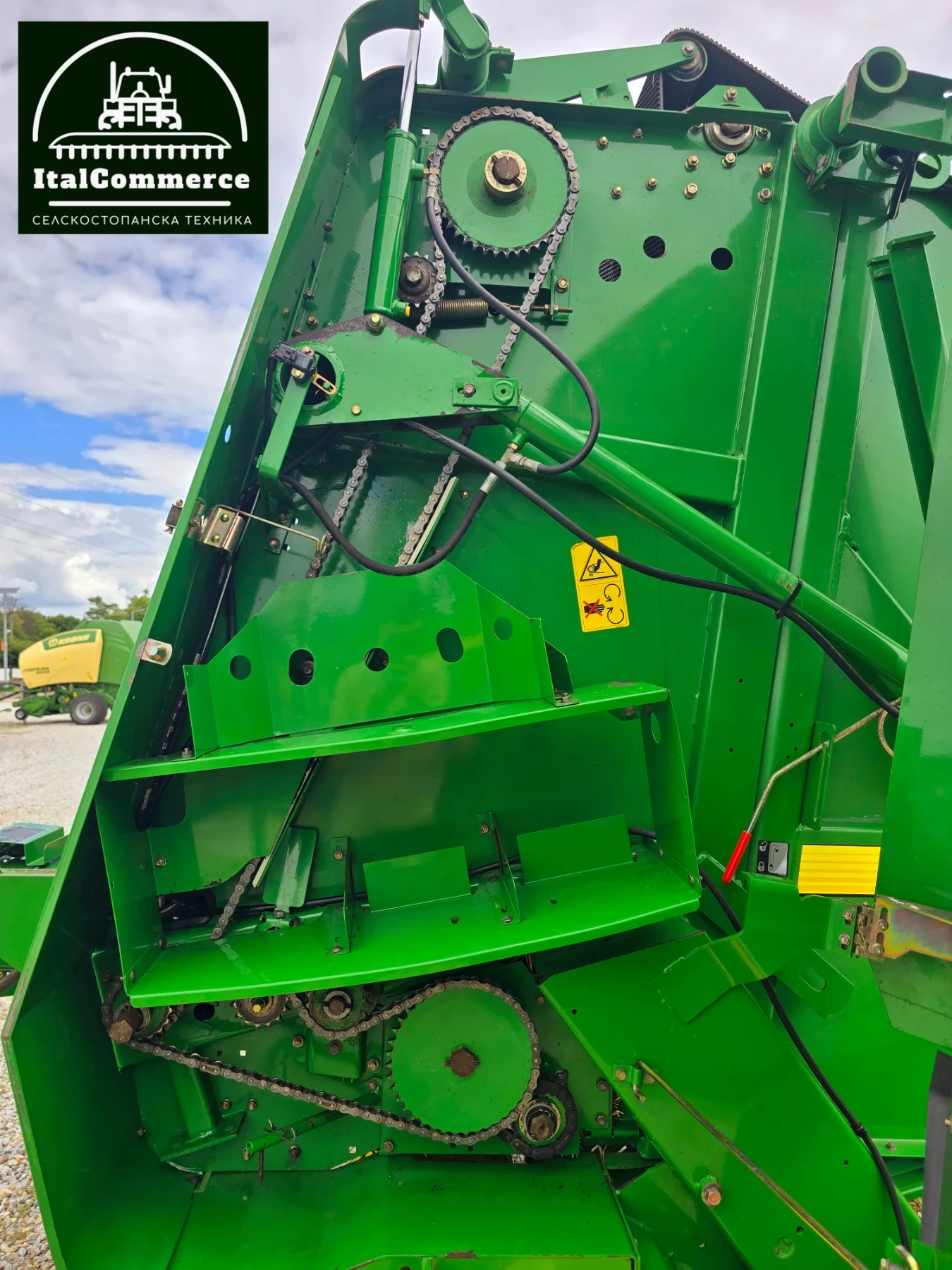 Балировачка John Deere 582 ТОП СЪСТОЯНИЕ, снимка 12 - Селскостопанска техника - 54891040