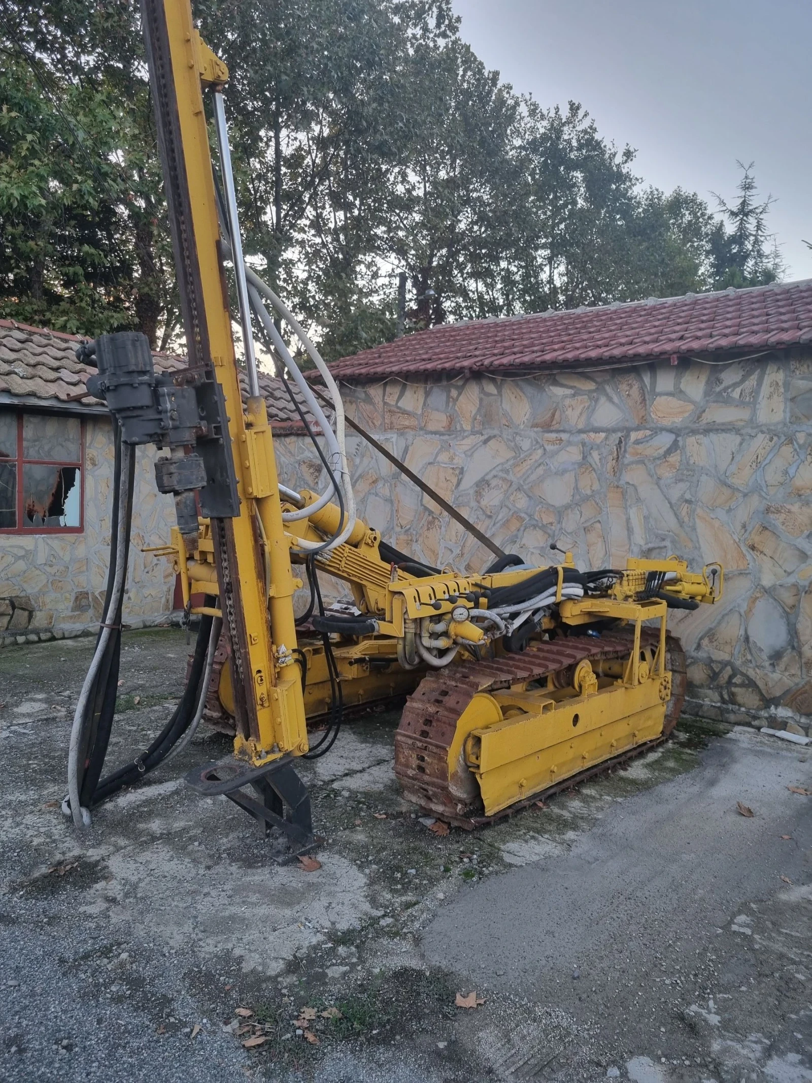 Други специализирани машини Друга Сондажна машина BOHLER TC110, снимка 1