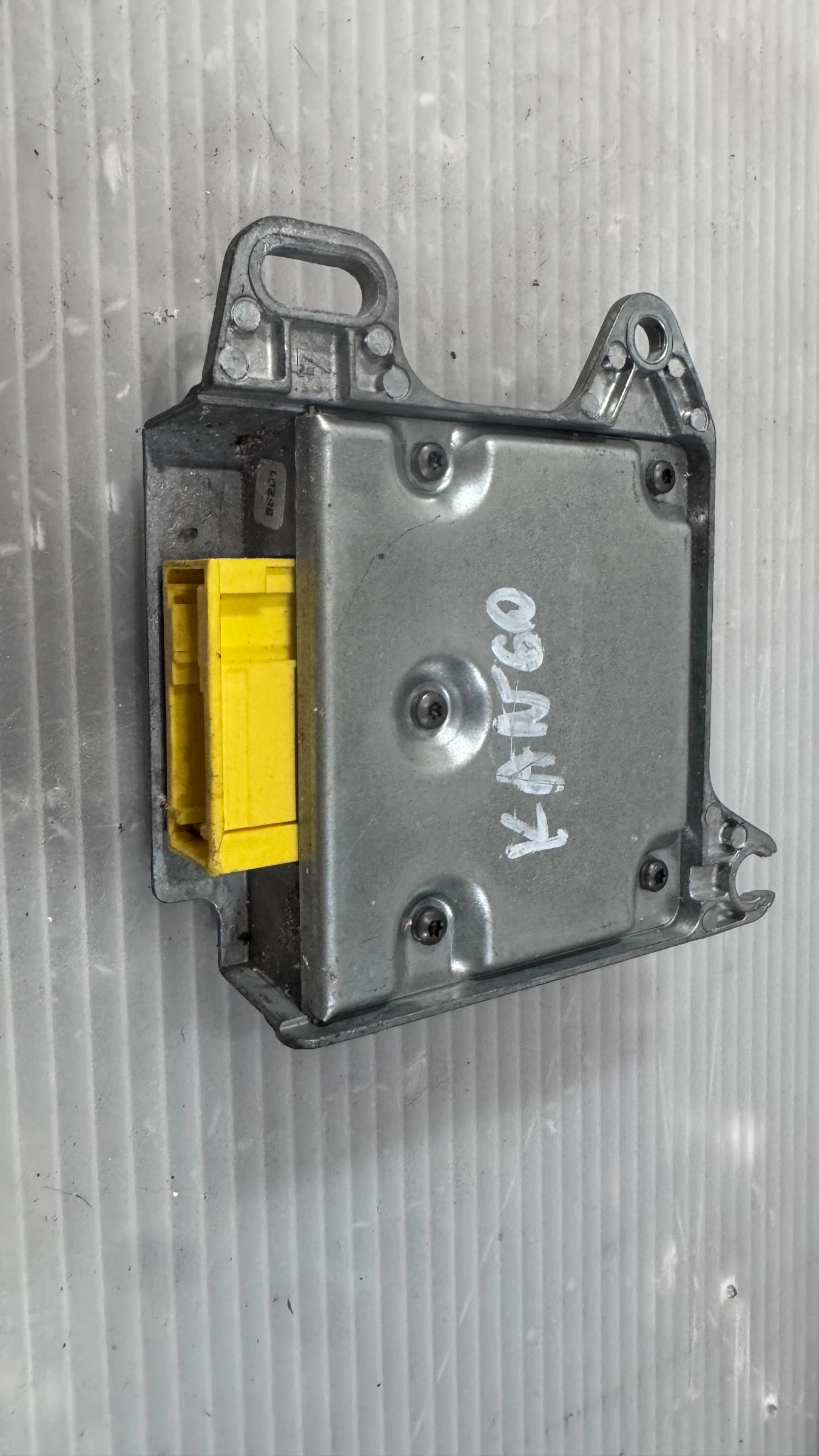 Airbag  /  /  a Renault Kangoo - 8200098401 / 550751800 | Mobile.bg   1