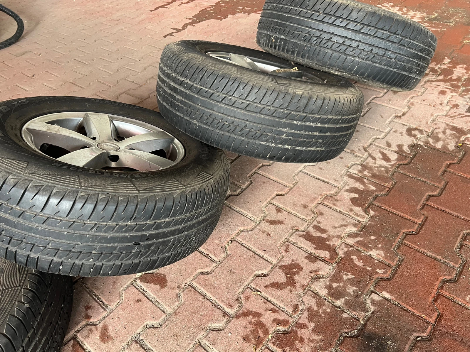    245/70R16  Kia Sorento | Mobile.bg   5